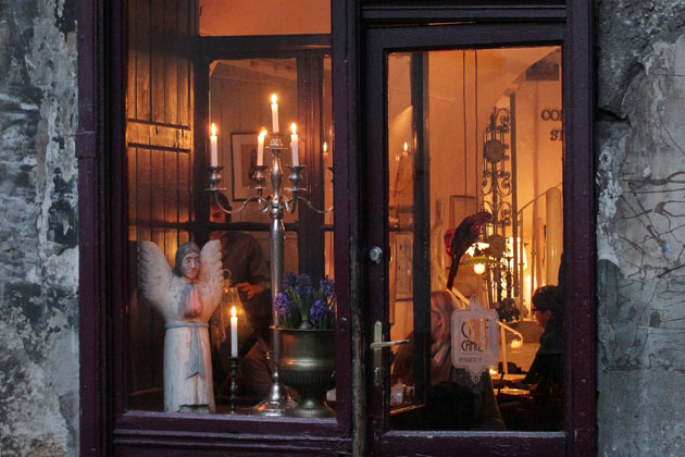 10_04_Altstadt_Cafe_Camelot_3471_A