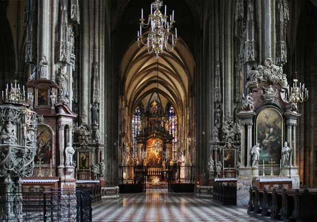 05_07_4122+23_Stephansdom_heller