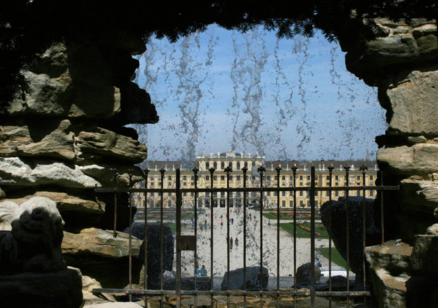 09_10_4480+81_Schoenbrunn