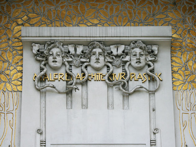 10_13_4281_Secession