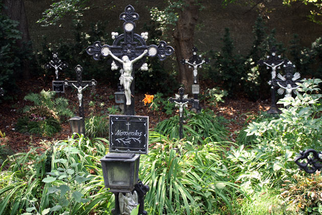 12_32_4642_Friedhof_Namenlose