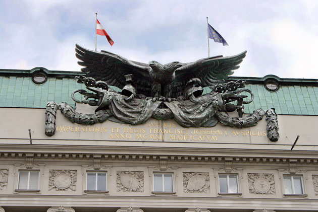 13_08_4286_Doppeladler